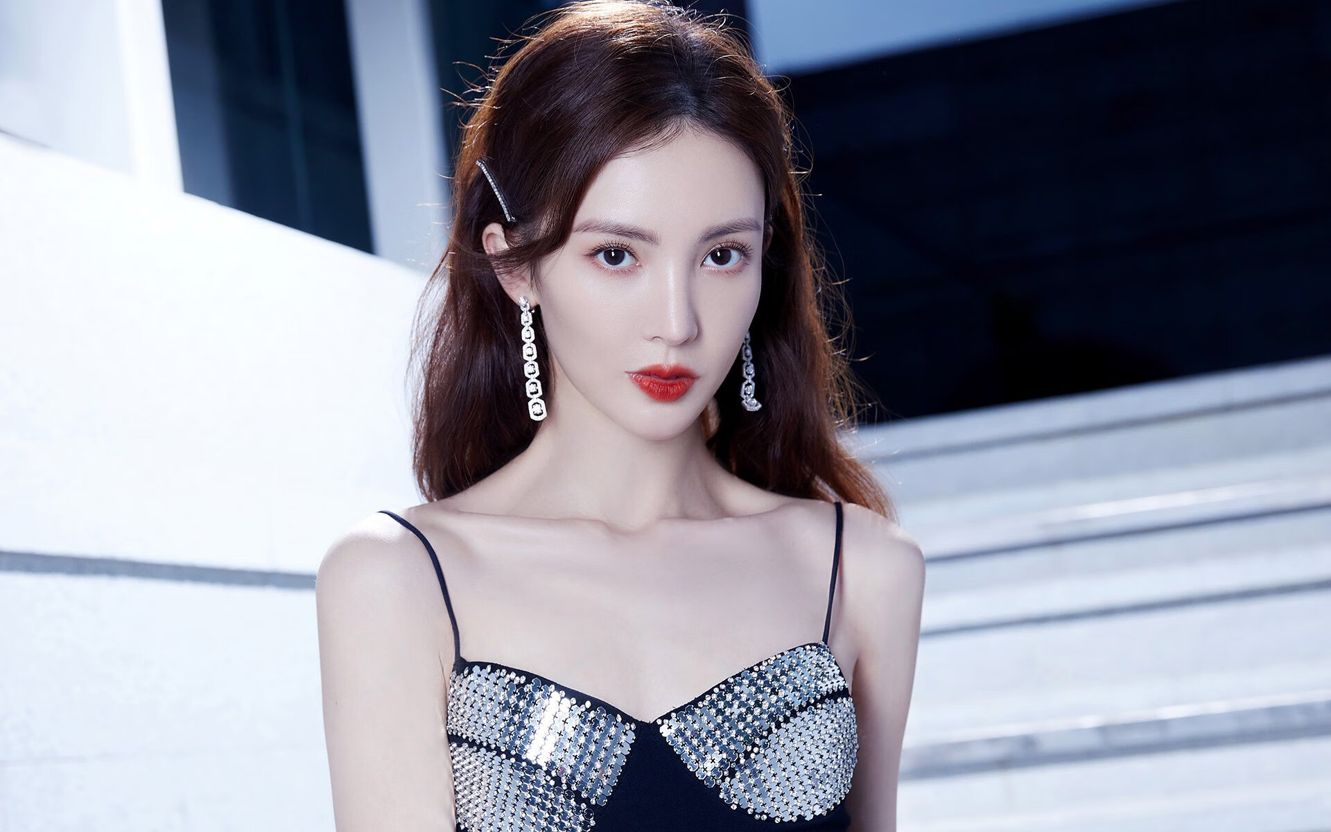 开云网页版-“亚戈·卡尔曼：阿根廷橄榄球的未来巨星，值得期待的全能球员”