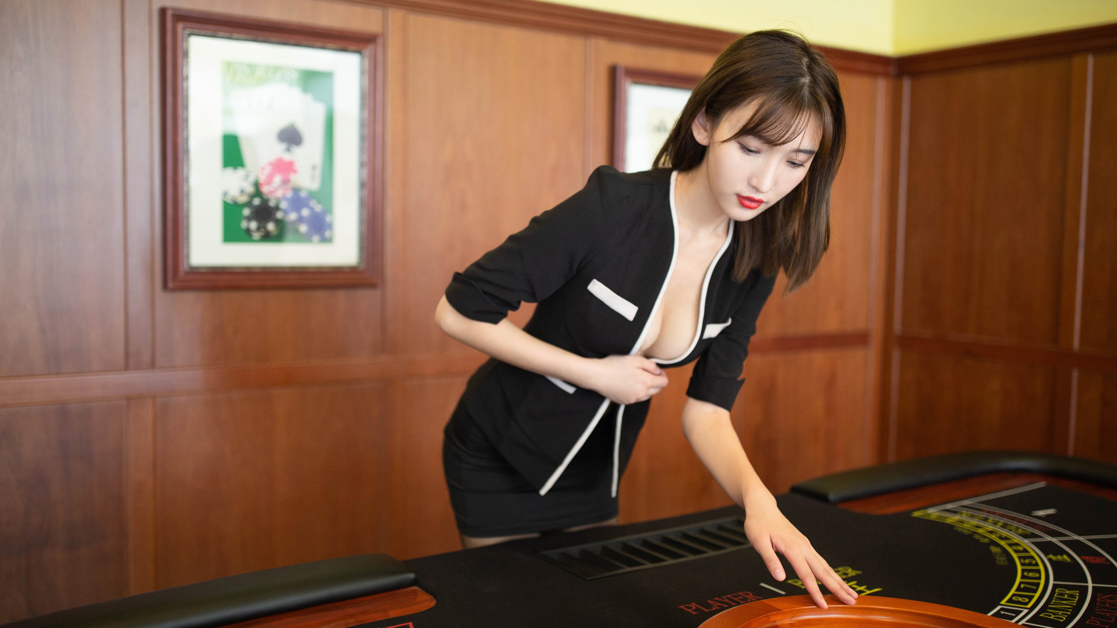 尼日利亚男篮在国际比赛中不断突破，冠军目标明确