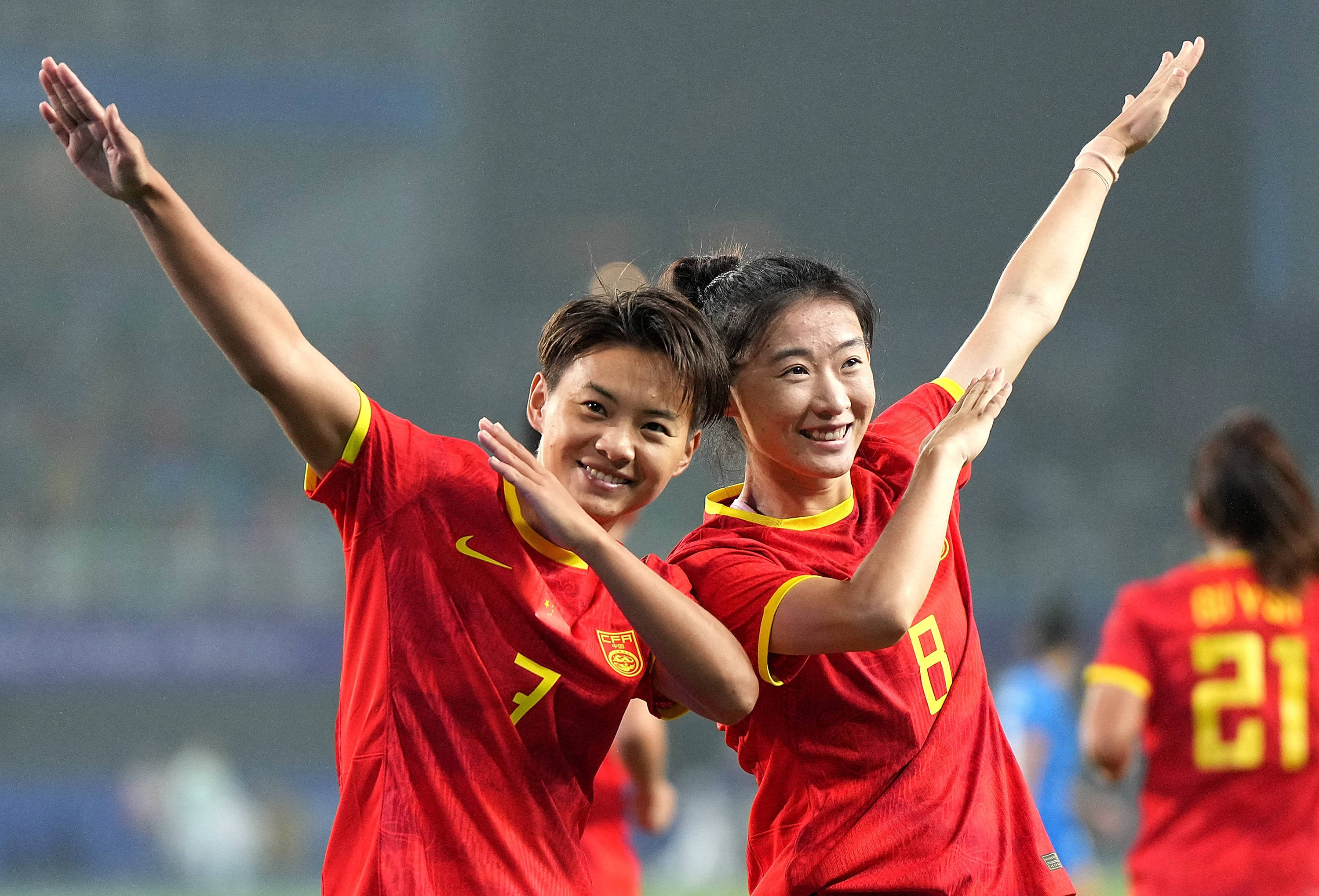 中国女足再创佳绩，冲击东京奥运会